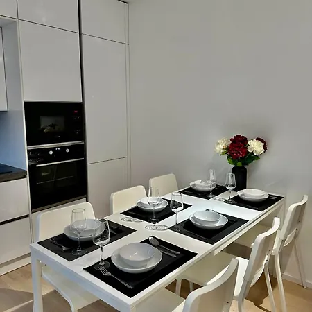 The Peony In Smichov, 5 * פראג