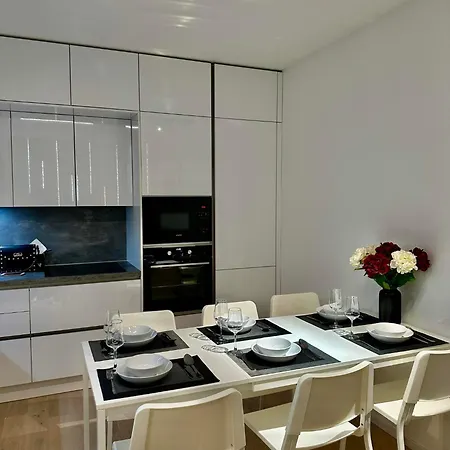 The Peony In Smichov, 5 Apartment Prague