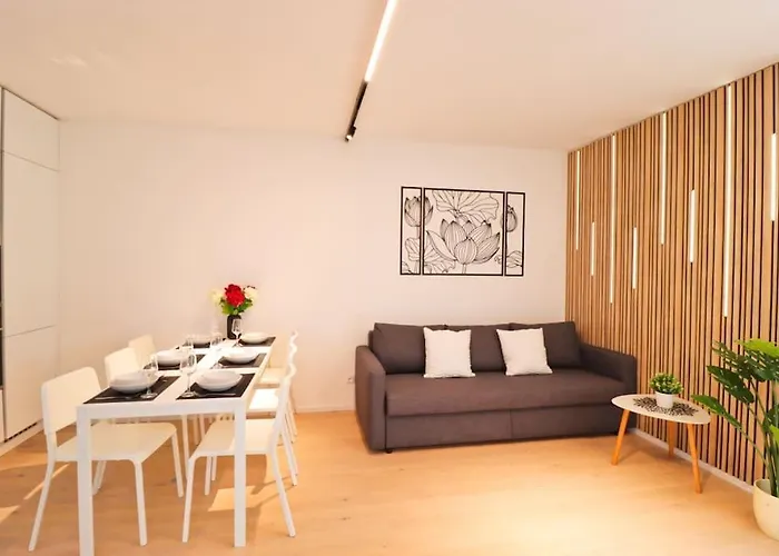 The Peony In Smichov, 5 * Prag
