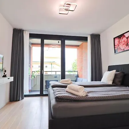Appartement The Peony In Smichov, 5 Praag