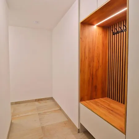 Appartement The Peony In Smichov, 5 *