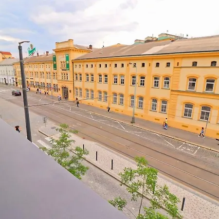 The Peony In Smichov, 5 * Praag