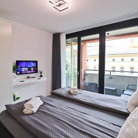 Appartement The Peony In Smichov, 5 Praag