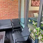 The Peony In Smichov, 5 Διαμέρισμα