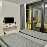 The Peony In Smichov, 5 *